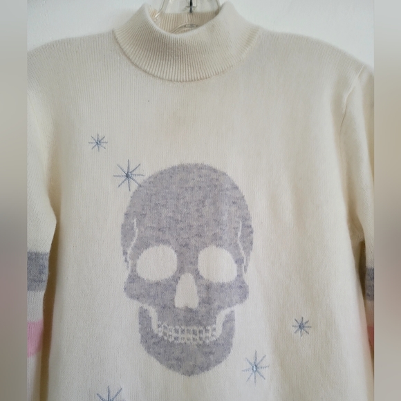 27 Miles Malibu Maja Skull 100% Cashmere Sweater Womens Small Ivory Mock Neck - Picture 4 of 16